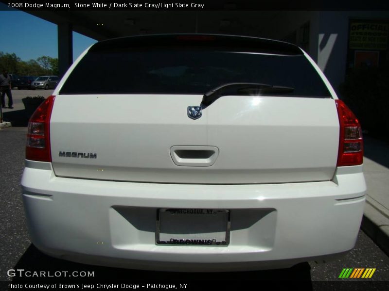 Stone White / Dark Slate Gray/Light Slate Gray 2008 Dodge Magnum