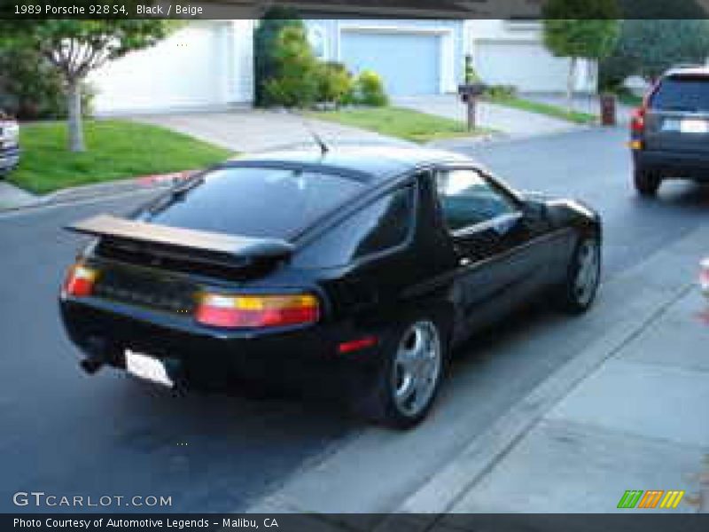 Black / Beige 1989 Porsche 928 S4