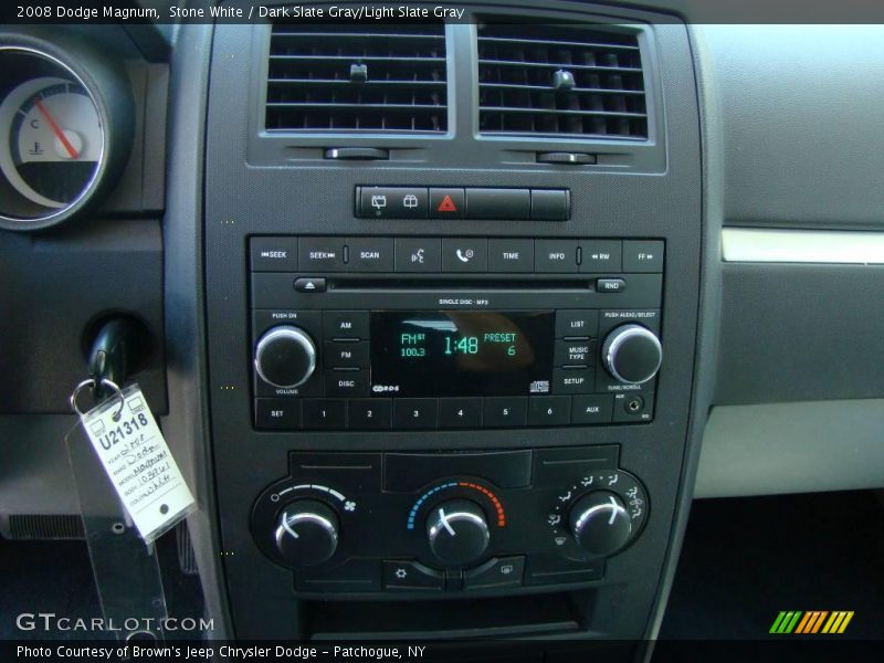 Stone White / Dark Slate Gray/Light Slate Gray 2008 Dodge Magnum