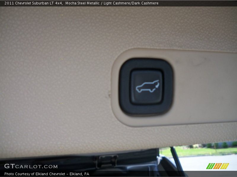 Mocha Steel Metallic / Light Cashmere/Dark Cashmere 2011 Chevrolet Suburban LT 4x4