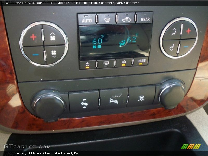 Mocha Steel Metallic / Light Cashmere/Dark Cashmere 2011 Chevrolet Suburban LT 4x4