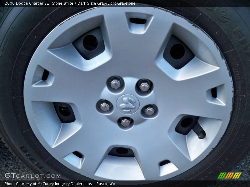 Stone White / Dark Slate Gray/Light Graystone 2006 Dodge Charger SE