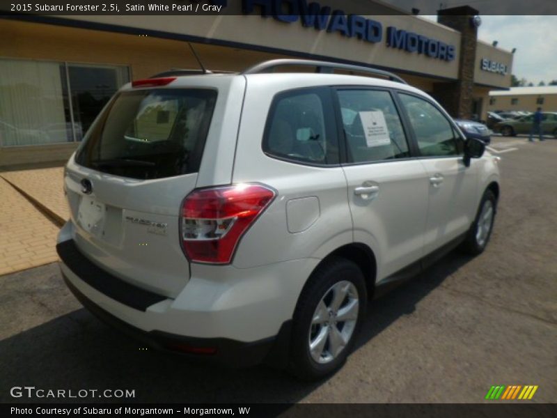 Satin White Pearl / Gray 2015 Subaru Forester 2.5i