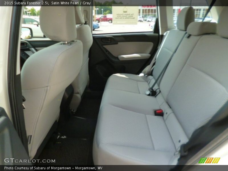 Satin White Pearl / Gray 2015 Subaru Forester 2.5i