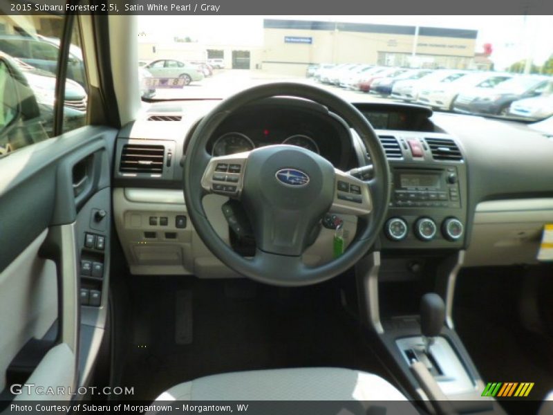 Satin White Pearl / Gray 2015 Subaru Forester 2.5i