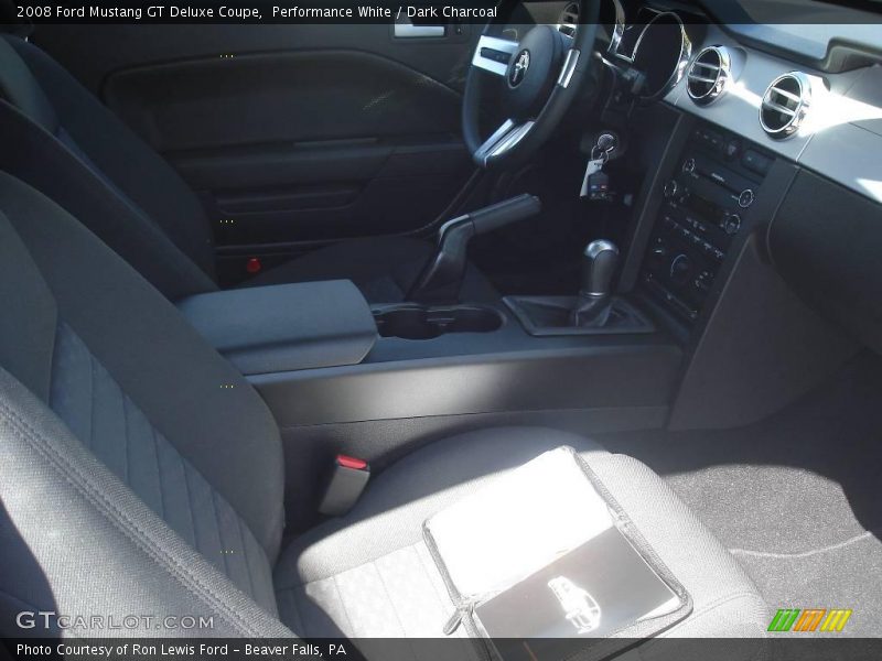 Performance White / Dark Charcoal 2008 Ford Mustang GT Deluxe Coupe