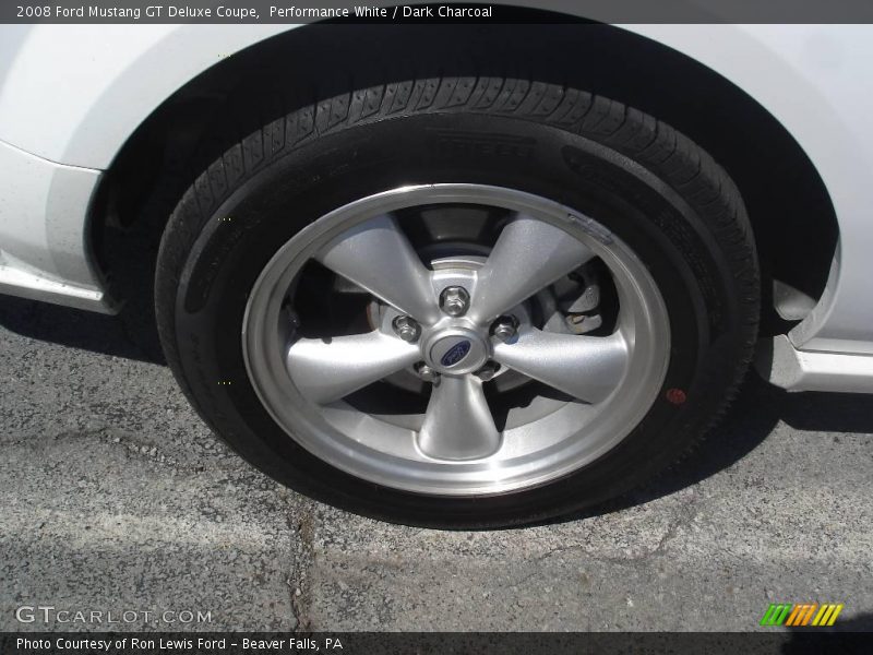 Performance White / Dark Charcoal 2008 Ford Mustang GT Deluxe Coupe