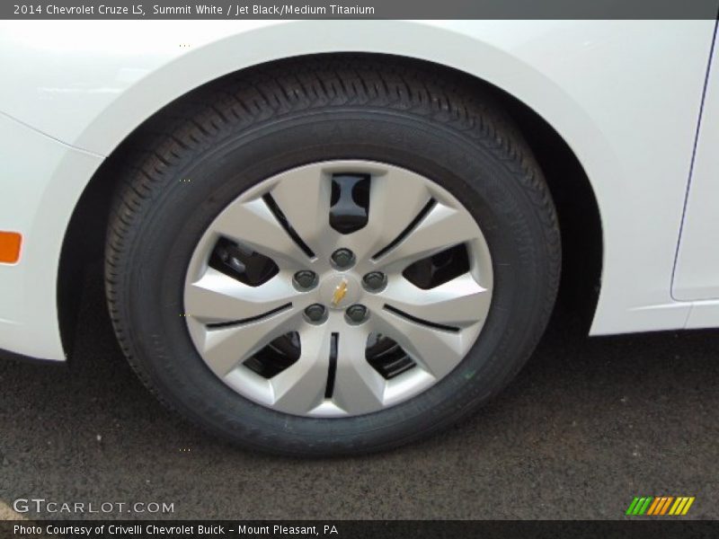 Summit White / Jet Black/Medium Titanium 2014 Chevrolet Cruze LS