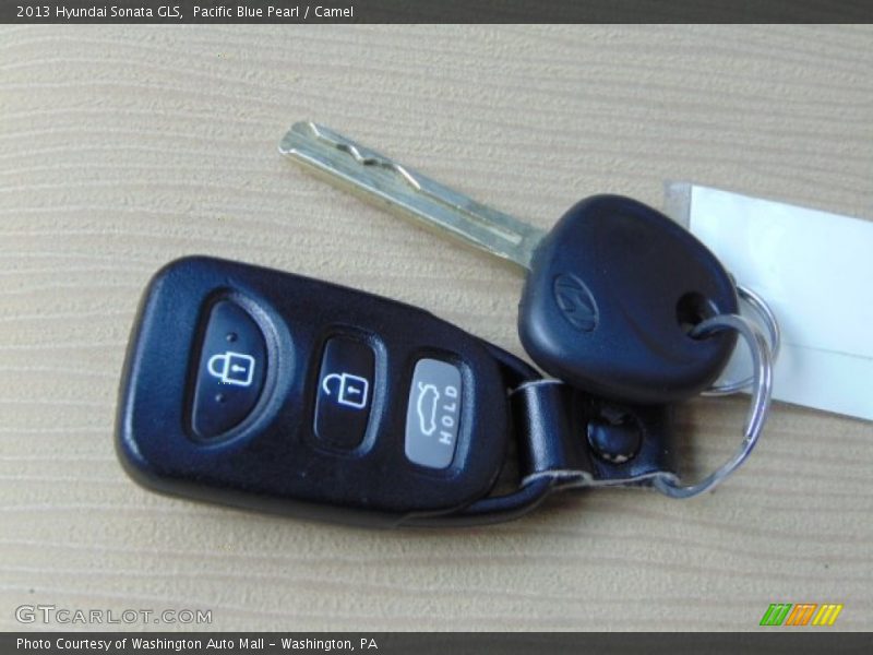 Pacific Blue Pearl / Camel 2013 Hyundai Sonata GLS
