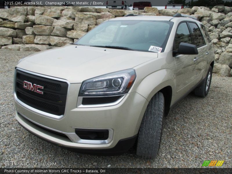 Champagne Silver Metallic / Ebony 2015 GMC Acadia SLE