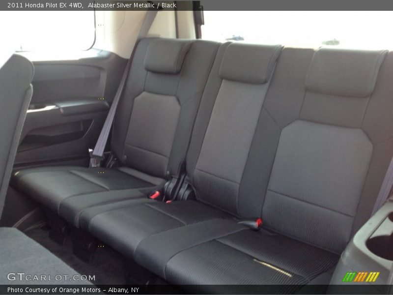 Alabaster Silver Metallic / Black 2011 Honda Pilot EX 4WD