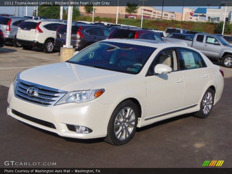 Blizzard White Pearl / Light Gray 2011 Toyota Avalon Limited