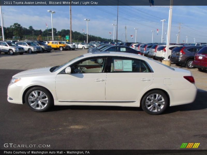 Blizzard White Pearl / Light Gray 2011 Toyota Avalon Limited