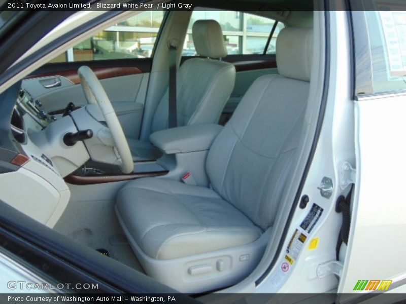 Blizzard White Pearl / Light Gray 2011 Toyota Avalon Limited