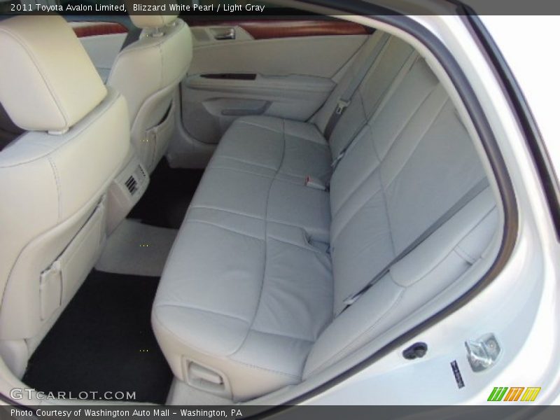 Blizzard White Pearl / Light Gray 2011 Toyota Avalon Limited