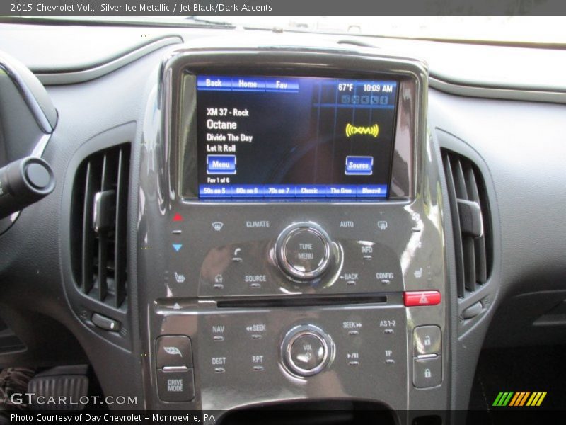 Silver Ice Metallic / Jet Black/Dark Accents 2015 Chevrolet Volt