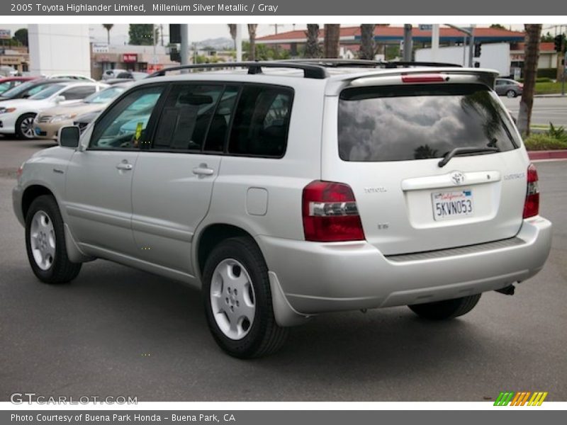 Millenium Silver Metallic / Gray 2005 Toyota Highlander Limited