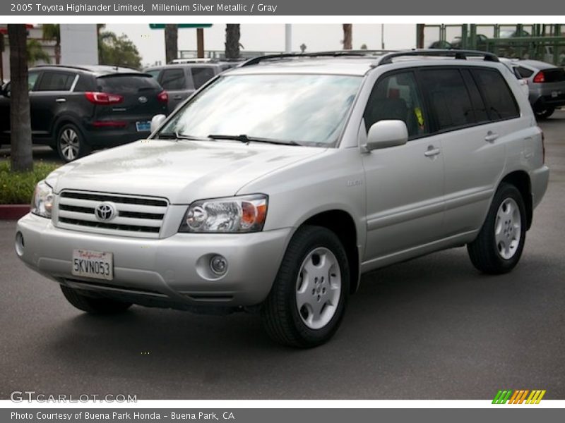 Millenium Silver Metallic / Gray 2005 Toyota Highlander Limited