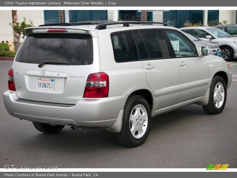 Millenium Silver Metallic / Gray 2005 Toyota Highlander Limited