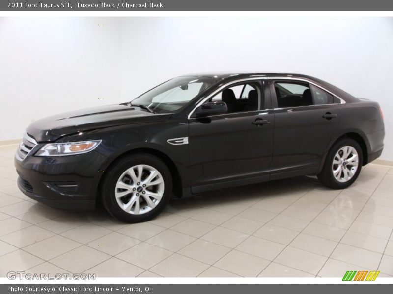 Tuxedo Black / Charcoal Black 2011 Ford Taurus SEL