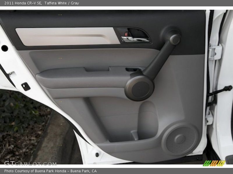 Taffeta White / Gray 2011 Honda CR-V SE
