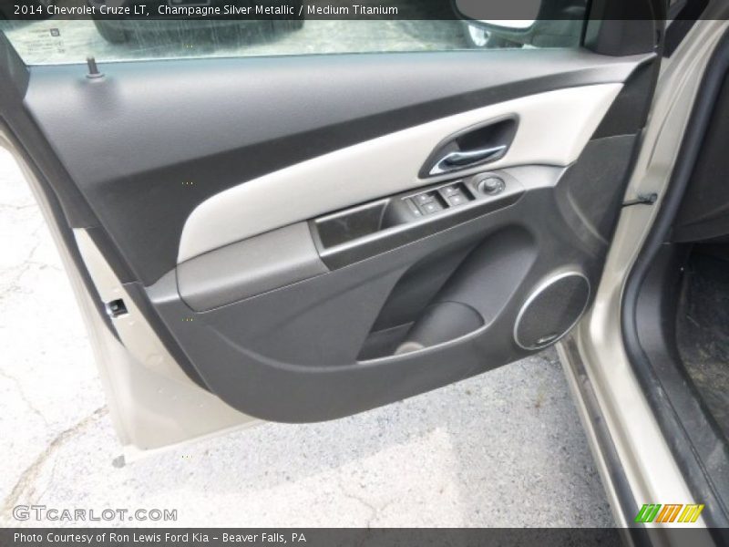 Champagne Silver Metallic / Medium Titanium 2014 Chevrolet Cruze LT