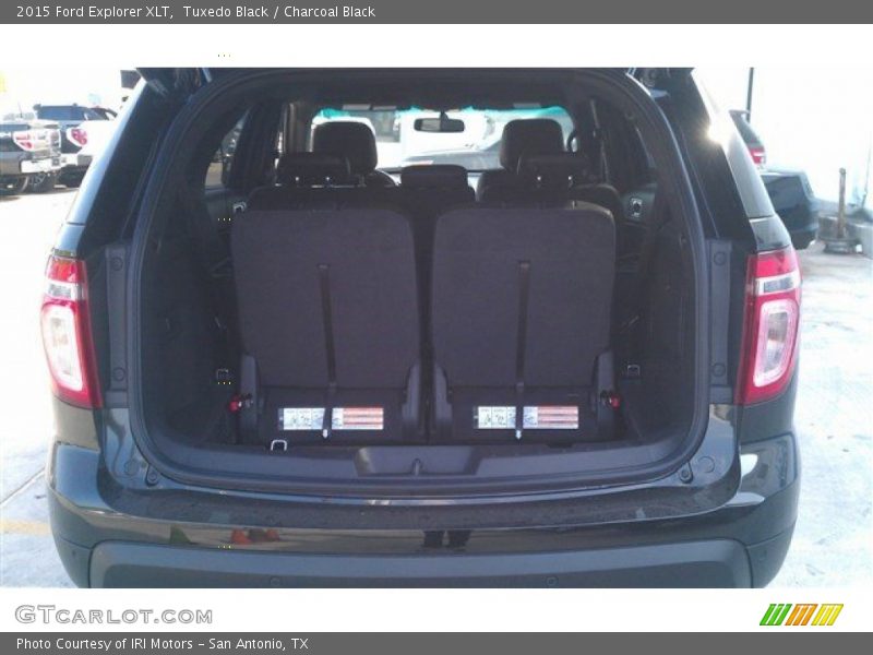 Tuxedo Black / Charcoal Black 2015 Ford Explorer XLT