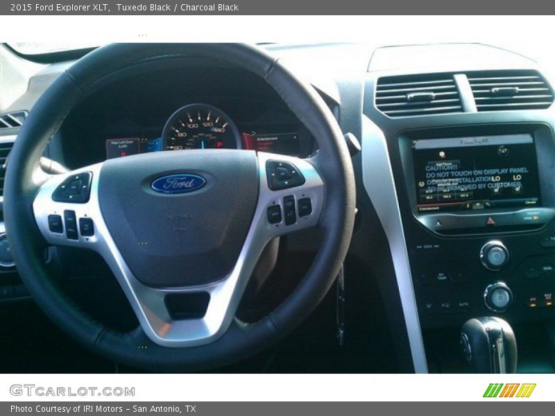Tuxedo Black / Charcoal Black 2015 Ford Explorer XLT