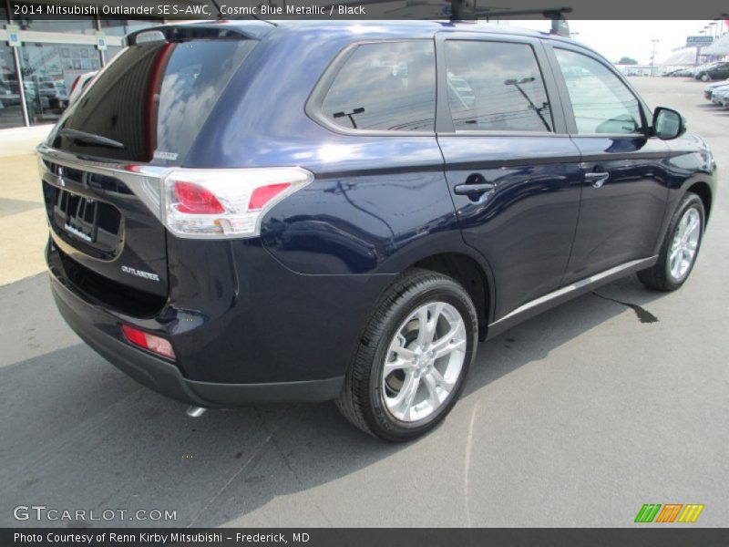 Cosmic Blue Metallic / Black 2014 Mitsubishi Outlander SE S-AWC