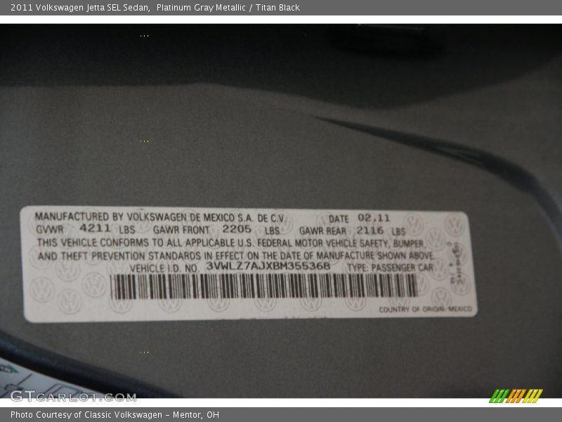 Platinum Gray Metallic / Titan Black 2011 Volkswagen Jetta SEL Sedan