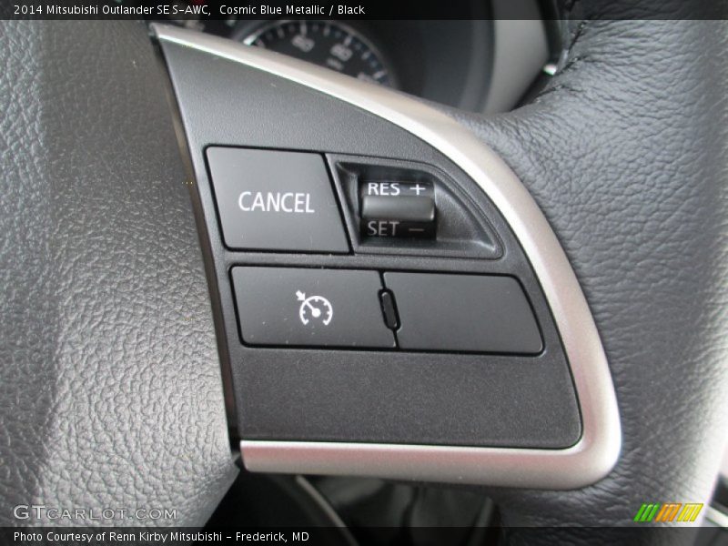 Cosmic Blue Metallic / Black 2014 Mitsubishi Outlander SE S-AWC