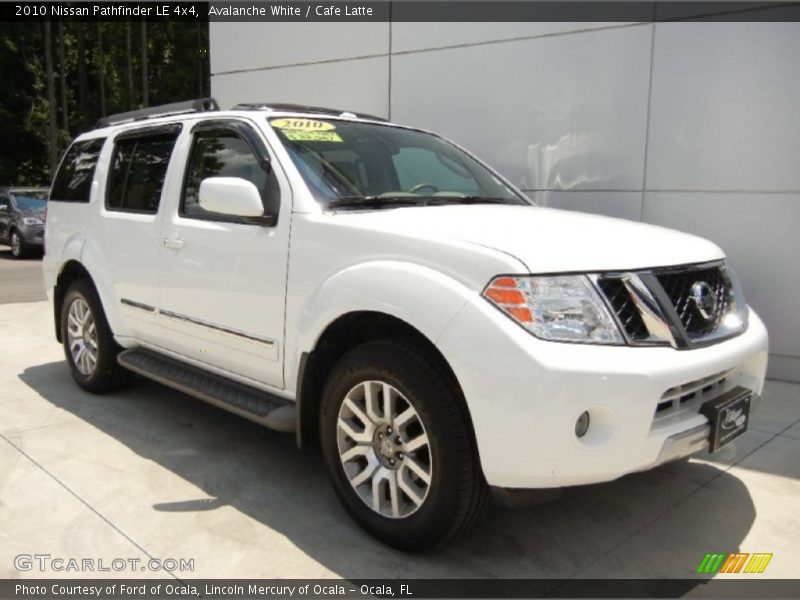 Avalanche White / Cafe Latte 2010 Nissan Pathfinder LE 4x4