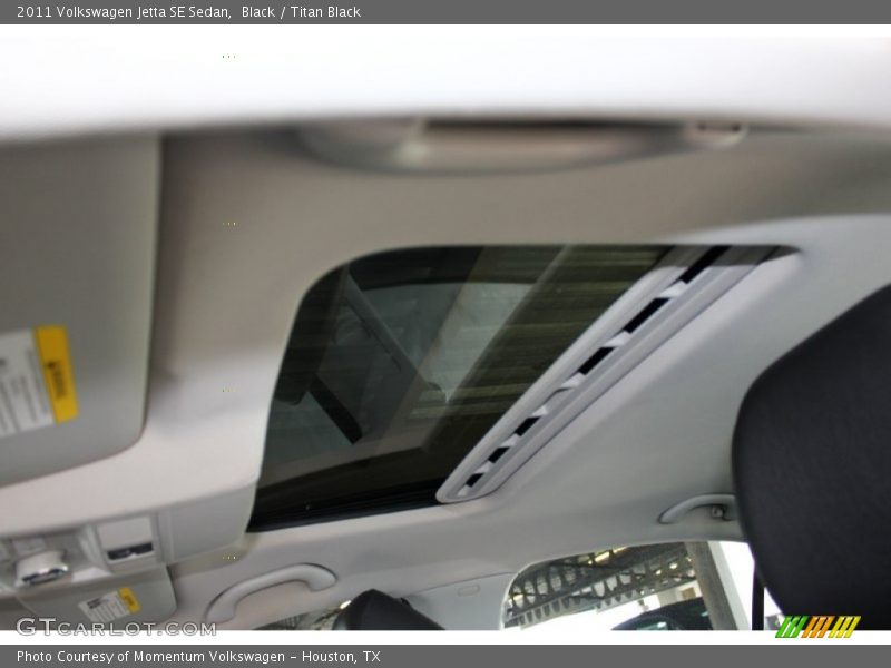 Black / Titan Black 2011 Volkswagen Jetta SE Sedan
