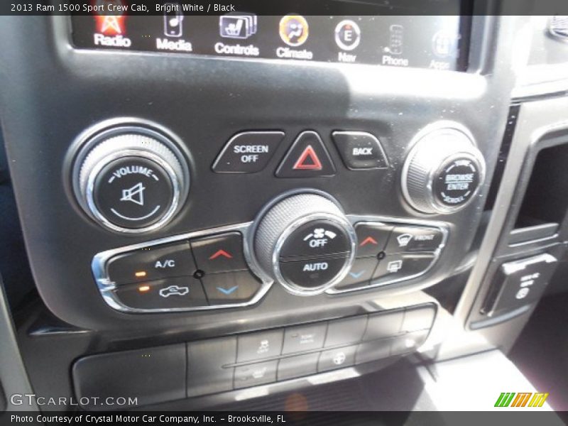 Bright White / Black 2013 Ram 1500 Sport Crew Cab