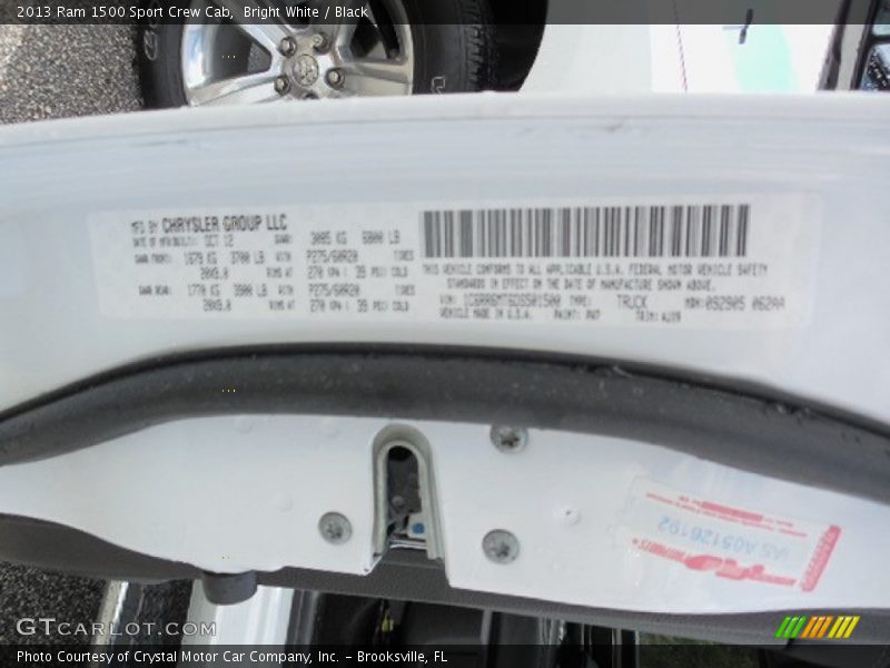 Bright White / Black 2013 Ram 1500 Sport Crew Cab