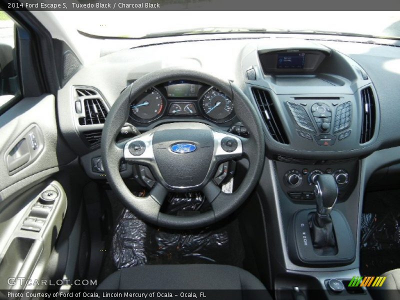 Tuxedo Black / Charcoal Black 2014 Ford Escape S