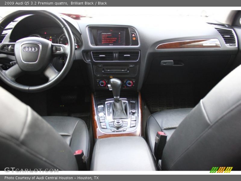 Brilliant Black / Black 2009 Audi Q5 3.2 Premium quattro