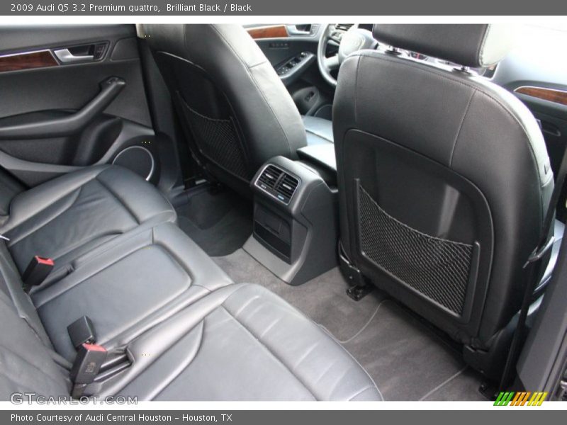 Brilliant Black / Black 2009 Audi Q5 3.2 Premium quattro