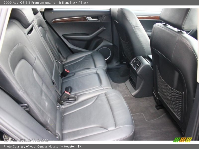 Brilliant Black / Black 2009 Audi Q5 3.2 Premium quattro