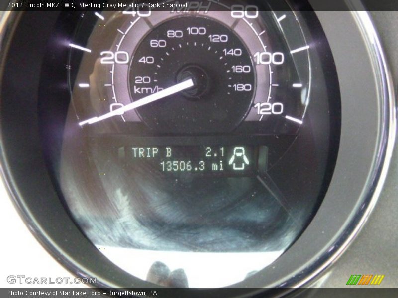 Sterling Gray Metallic / Dark Charcoal 2012 Lincoln MKZ FWD