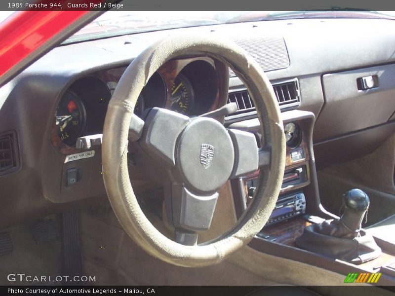 Guards Red / Beige 1985 Porsche 944