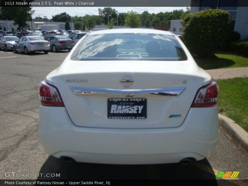 Pearl White / Charcoal 2013 Nissan Altima 2.5 S