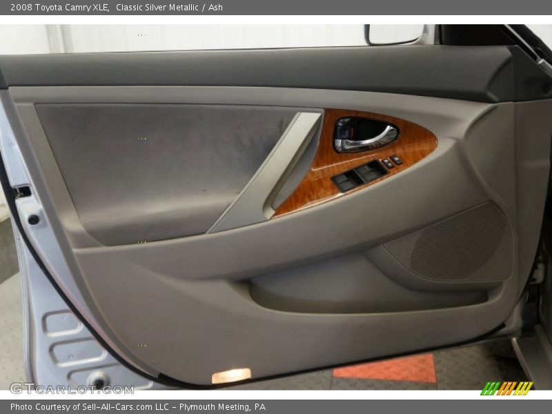 Classic Silver Metallic / Ash 2008 Toyota Camry XLE