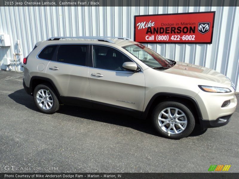 Cashmere Pearl / Black 2015 Jeep Cherokee Latitude