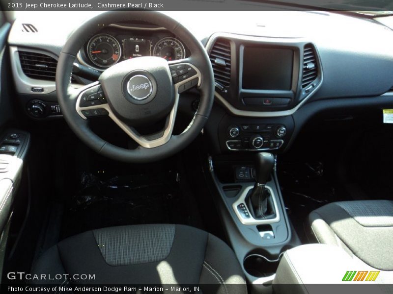 Cashmere Pearl / Black 2015 Jeep Cherokee Latitude