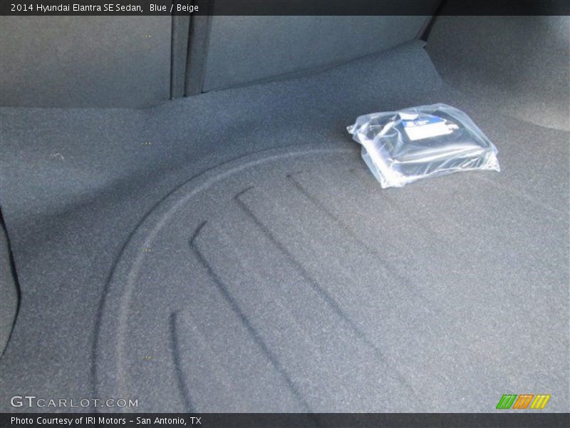 Blue / Beige 2014 Hyundai Elantra SE Sedan