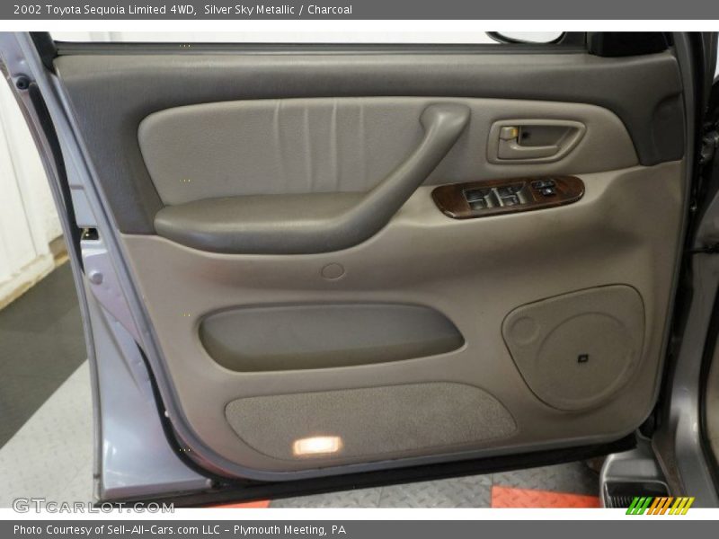 Silver Sky Metallic / Charcoal 2002 Toyota Sequoia Limited 4WD