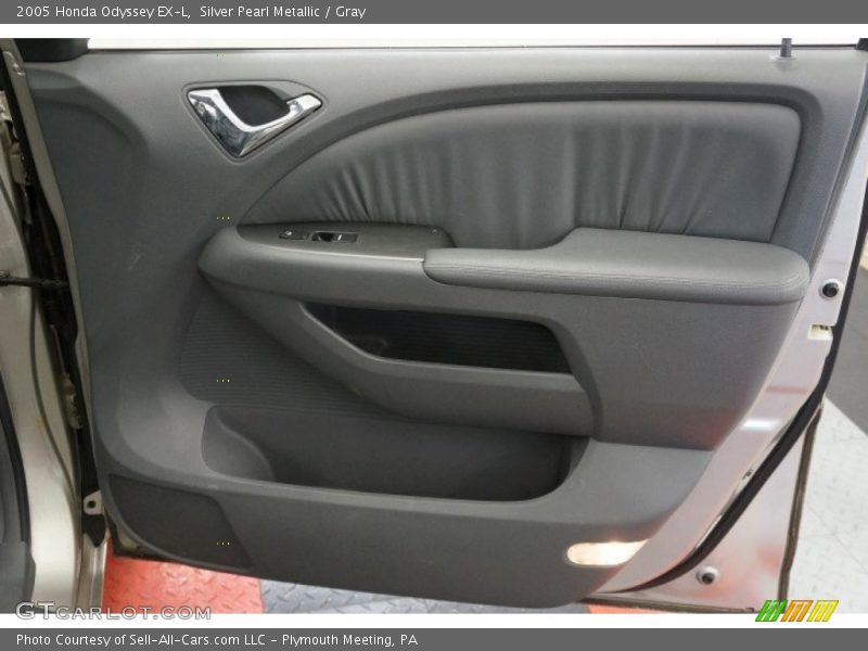 Silver Pearl Metallic / Gray 2005 Honda Odyssey EX-L