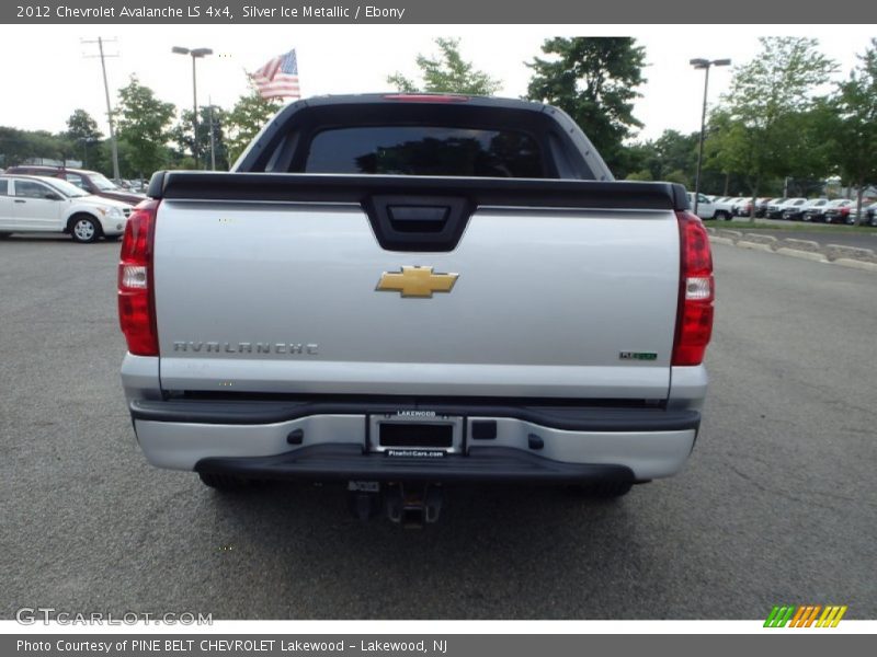 Silver Ice Metallic / Ebony 2012 Chevrolet Avalanche LS 4x4