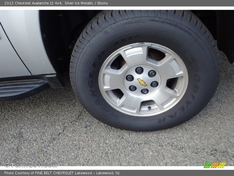 Silver Ice Metallic / Ebony 2012 Chevrolet Avalanche LS 4x4